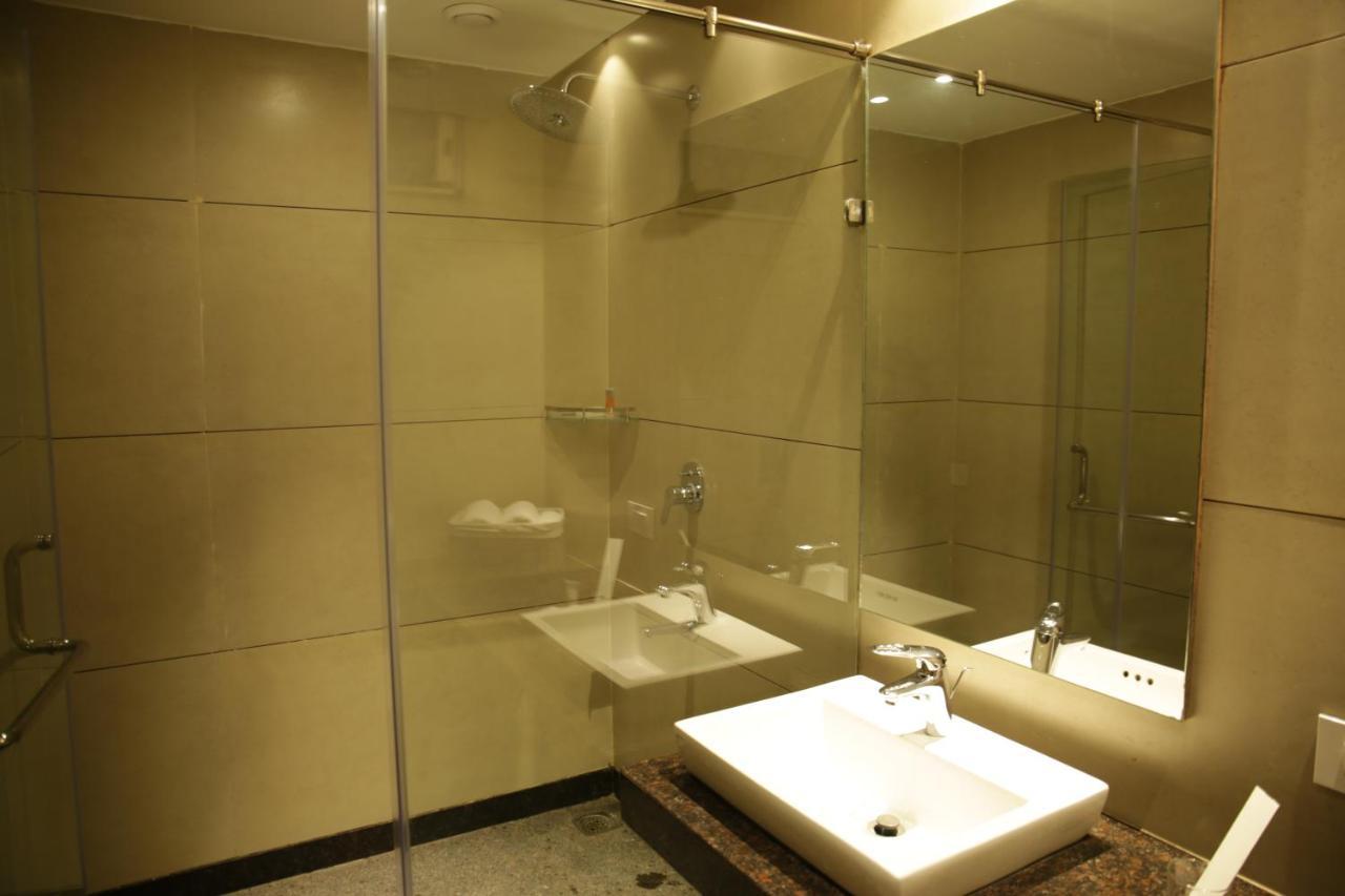 Robusta Inn Chikmagalūr Dış mekan fotoğraf
