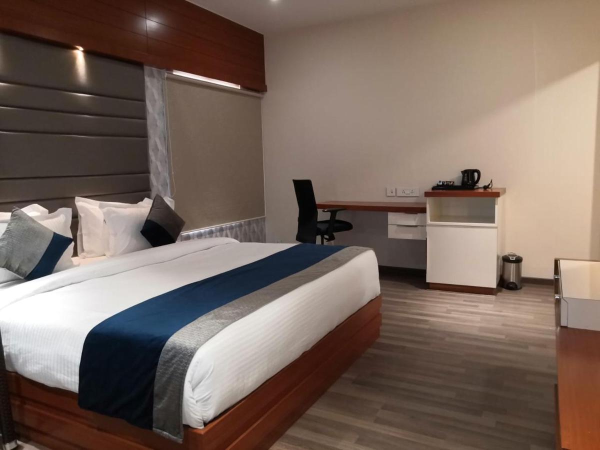 Robusta Inn Chikmagalūr Dış mekan fotoğraf